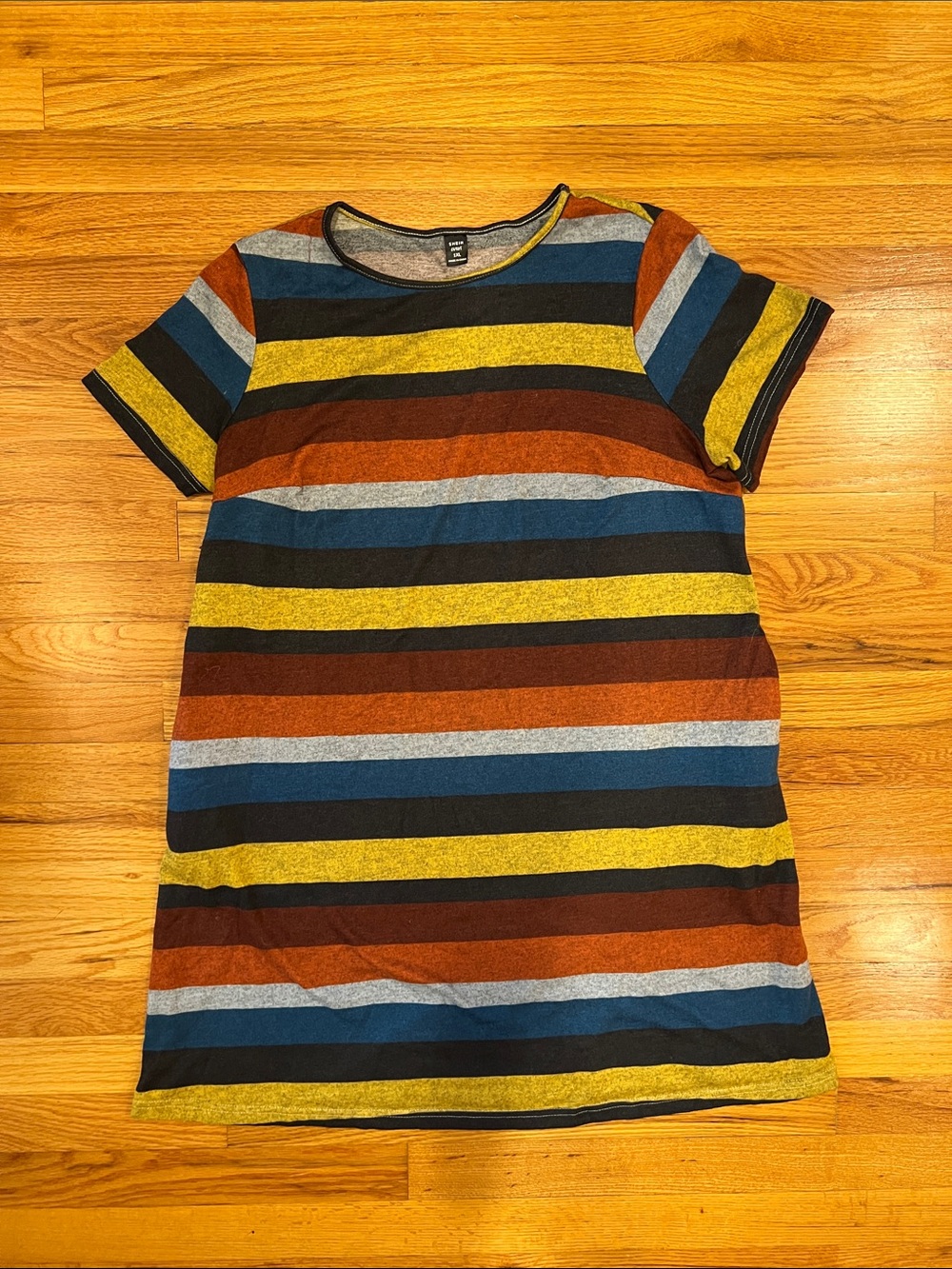 Women’s Soft Striped Short-Sleeve Dress with Pockets